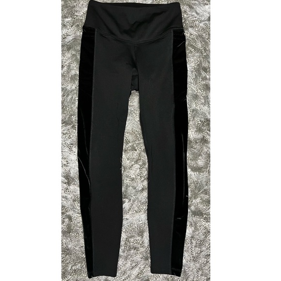 PINK Victoria’s Secret Cozy Black Leggings - Picture 1 of 4